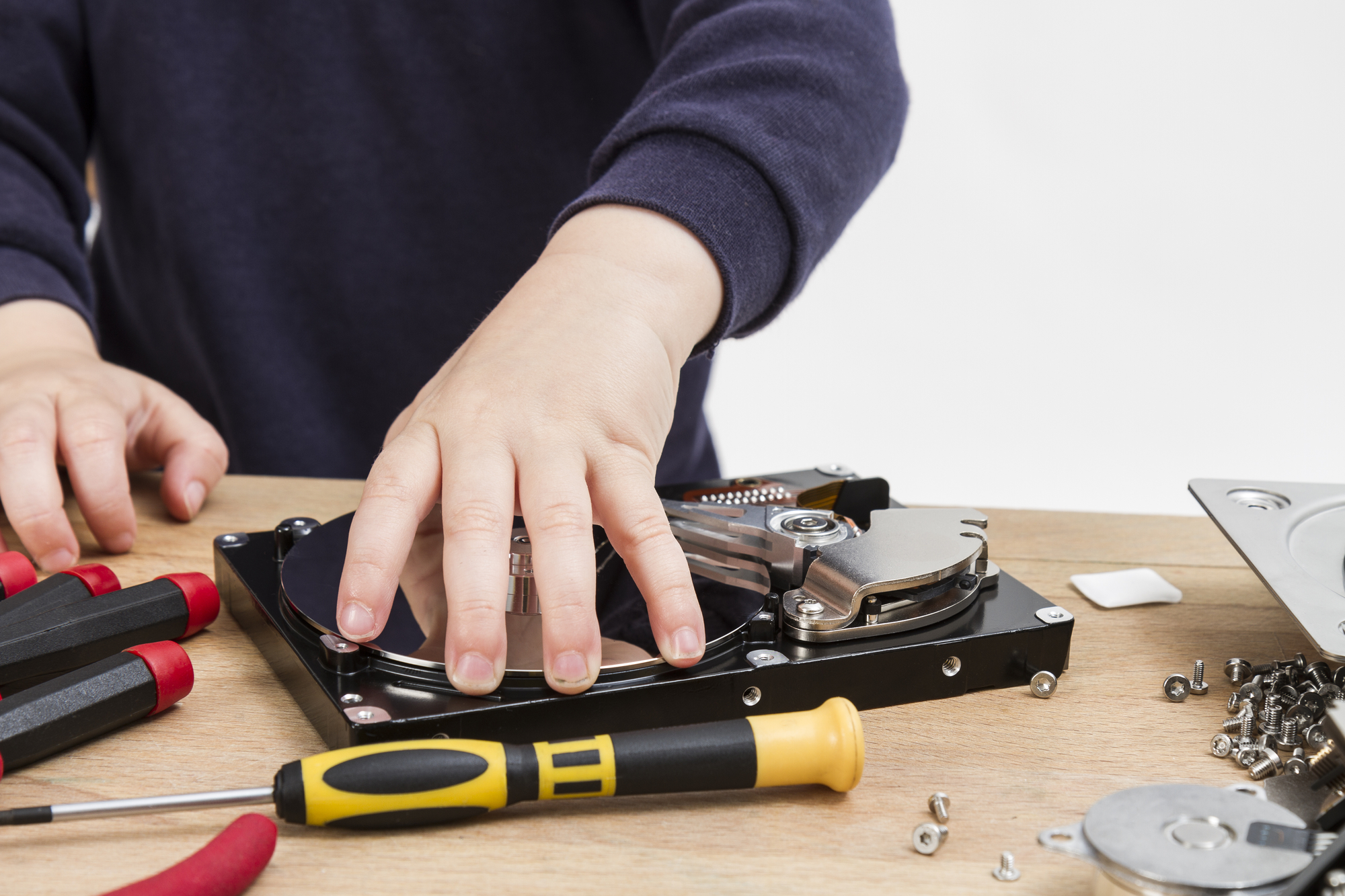how to wipe a hard drive